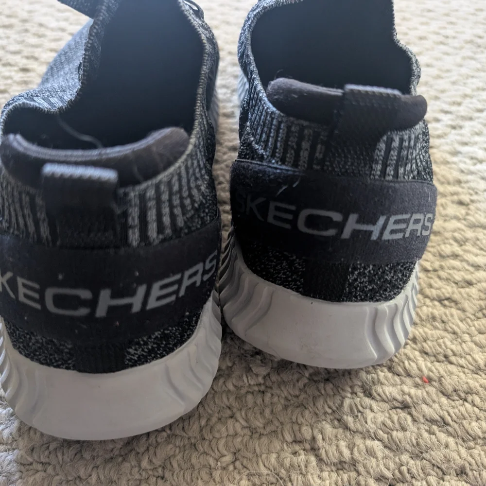 Skechers Elite Stretch Mens‎ Wide Fit Shoes Sneakers Memory Foam Black Size 11